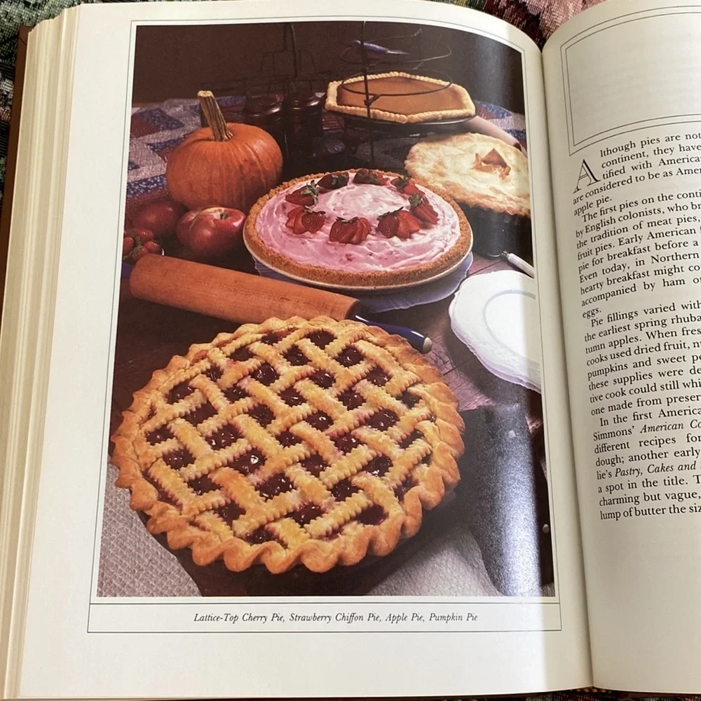 CAMPBELL’S GREAT AMERICAN COOKBOOK VINTAGE HARDBACK GUC